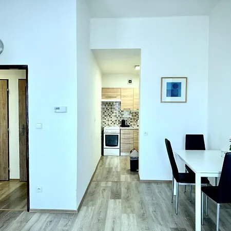 Apartment Silver *